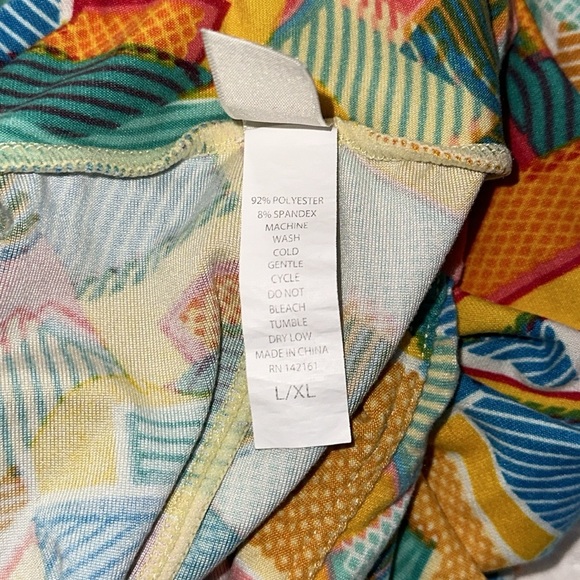 LULAROE Geometric Multi Colored Leggings Girls (L/XL) - Picture 8 of 8